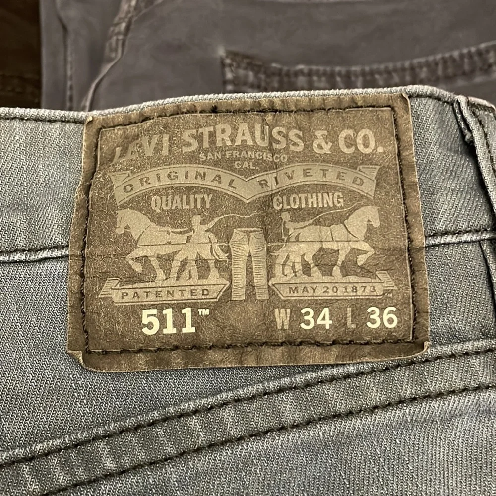 levi’s bundle - Picture 3 of 5